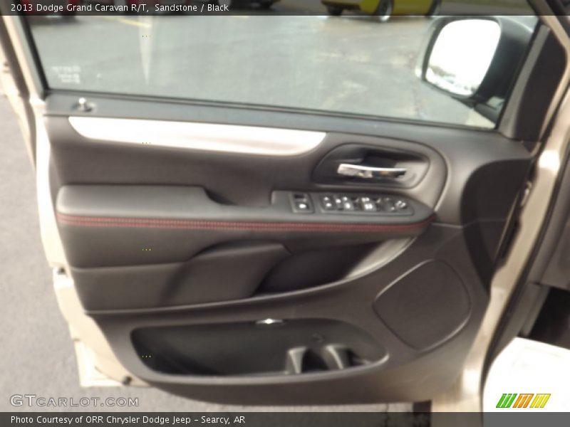 Sandstone / Black 2013 Dodge Grand Caravan R/T