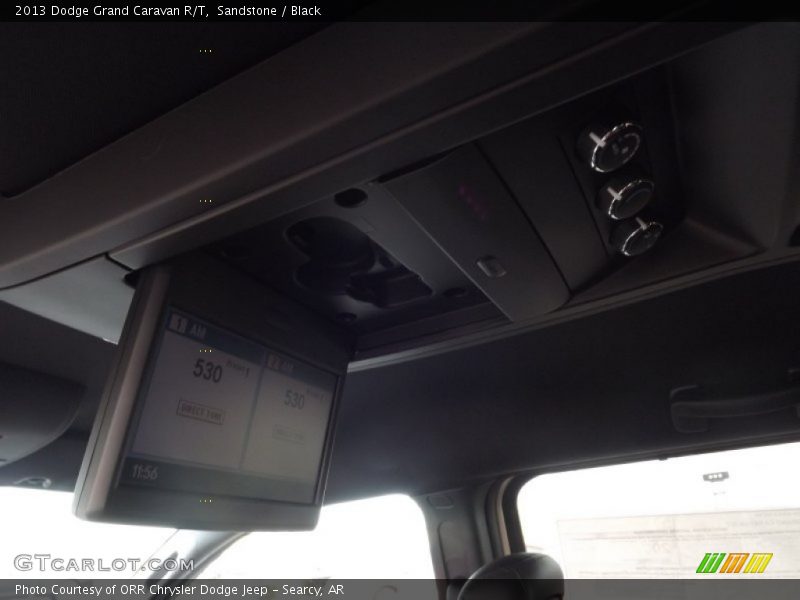 Sandstone / Black 2013 Dodge Grand Caravan R/T