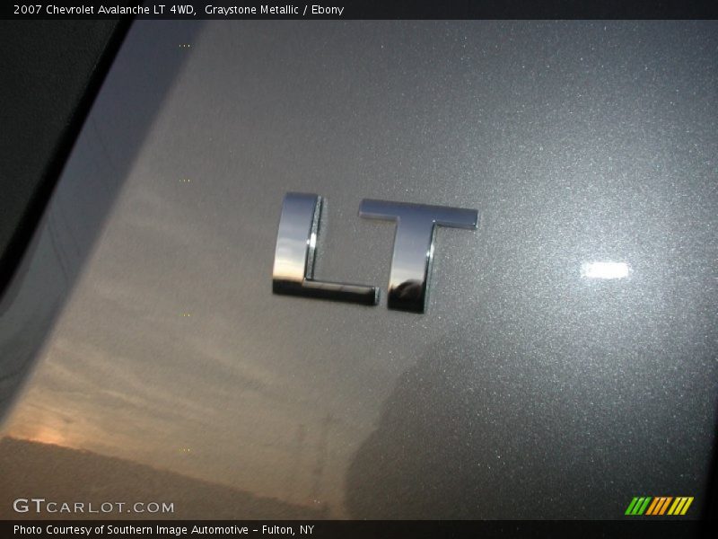 Graystone Metallic / Ebony 2007 Chevrolet Avalanche LT 4WD