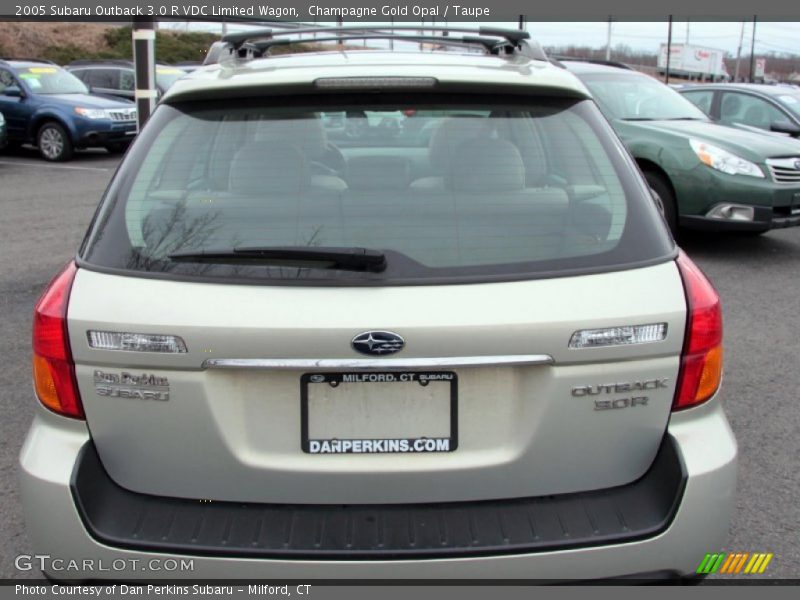 Champagne Gold Opal / Taupe 2005 Subaru Outback 3.0 R VDC Limited Wagon