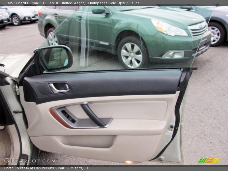 Door Panel of 2005 Outback 3.0 R VDC Limited Wagon
