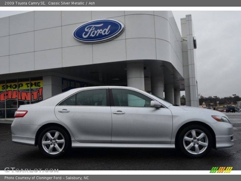  2009 Camry SE Classic Silver Metallic