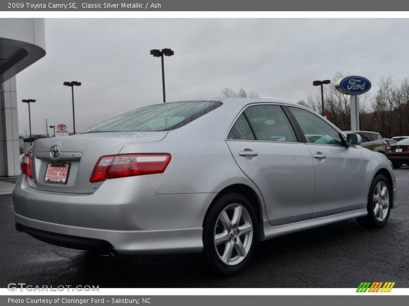 Classic Silver Metallic / Ash 2009 Toyota Camry SE