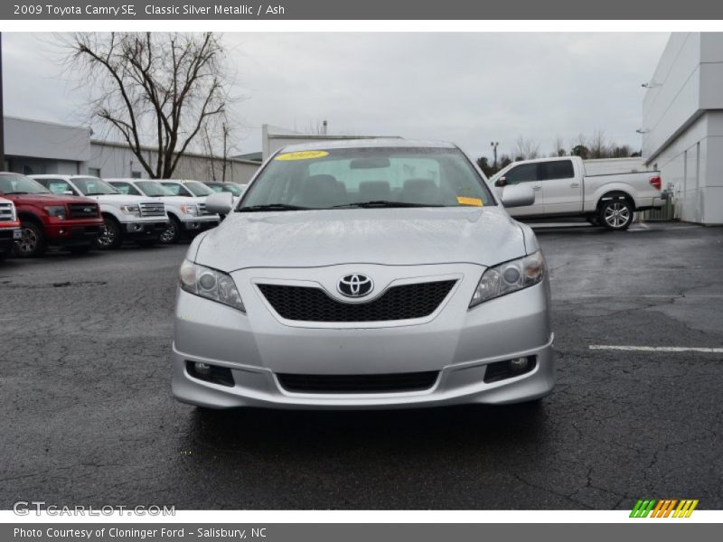 Classic Silver Metallic / Ash 2009 Toyota Camry SE