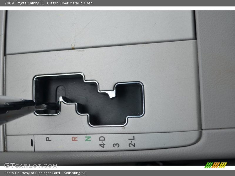Classic Silver Metallic / Ash 2009 Toyota Camry SE