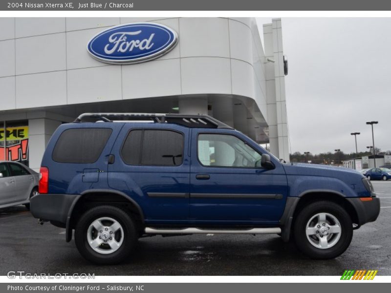 Just Blue / Charcoal 2004 Nissan Xterra XE