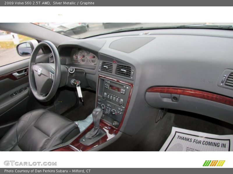 Silver Metallic / Graphite 2009 Volvo S60 2.5T AWD
