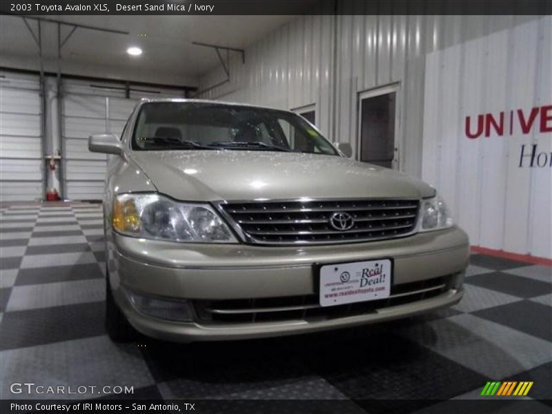 Desert Sand Mica / Ivory 2003 Toyota Avalon XLS