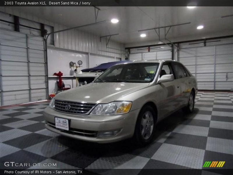 Desert Sand Mica / Ivory 2003 Toyota Avalon XLS