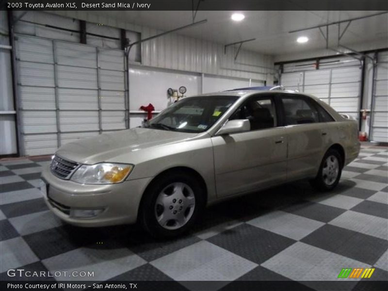 Desert Sand Mica / Ivory 2003 Toyota Avalon XLS