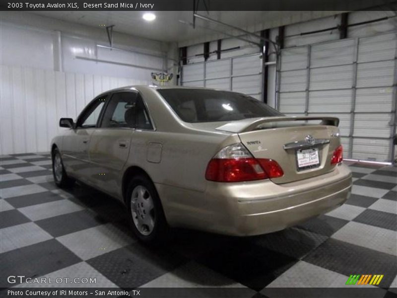 Desert Sand Mica / Ivory 2003 Toyota Avalon XLS