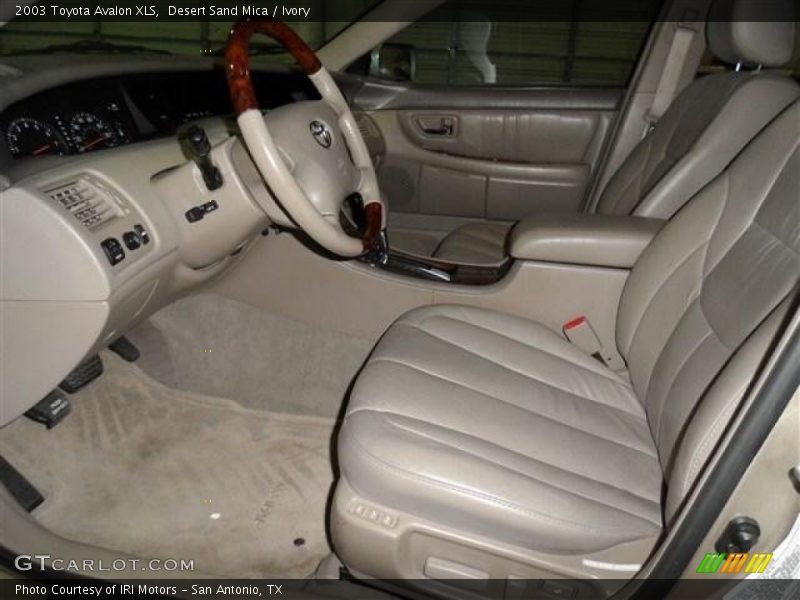 Desert Sand Mica / Ivory 2003 Toyota Avalon XLS