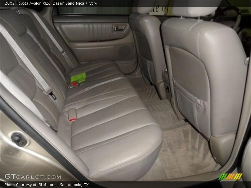 Desert Sand Mica / Ivory 2003 Toyota Avalon XLS