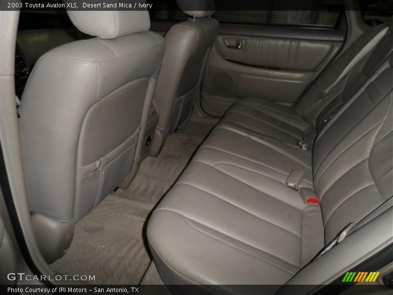 Desert Sand Mica / Ivory 2003 Toyota Avalon XLS