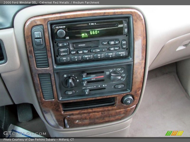 Cabernet Red Metallic / Medium Parchment 2000 Ford Windstar SEL