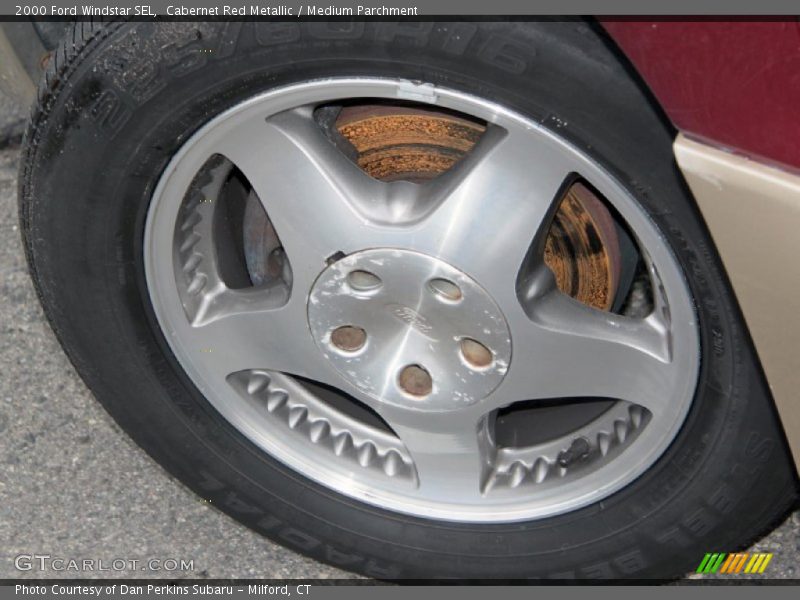 Cabernet Red Metallic / Medium Parchment 2000 Ford Windstar SEL