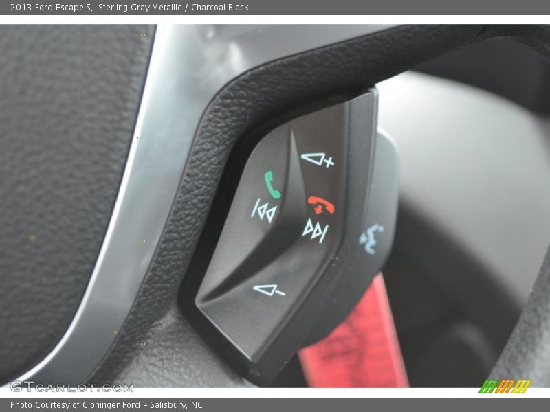 Sterling Gray Metallic / Charcoal Black 2013 Ford Escape S