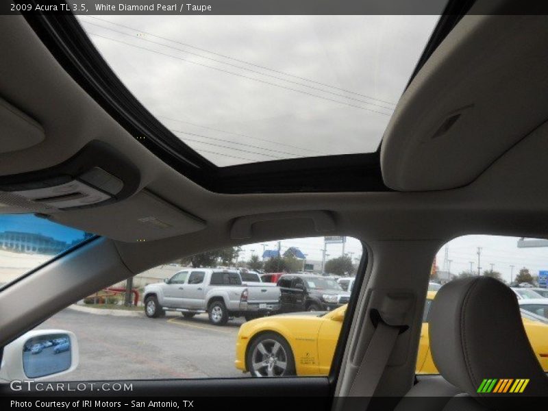 White Diamond Pearl / Taupe 2009 Acura TL 3.5