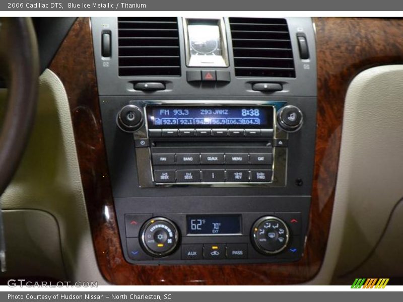 Controls of 2006 DTS 