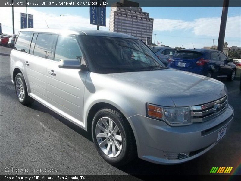Brilliant Silver Metallic / Charcoal Black 2009 Ford Flex SEL