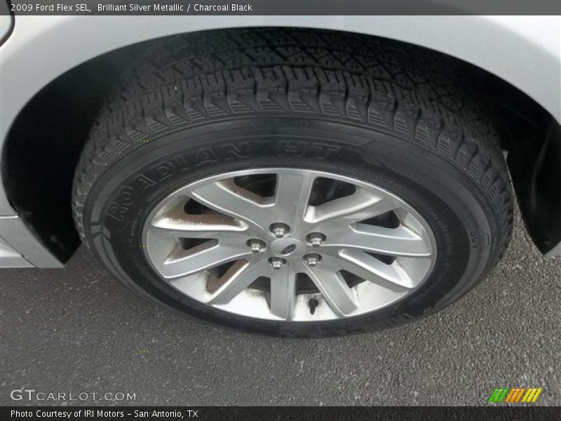 Brilliant Silver Metallic / Charcoal Black 2009 Ford Flex SEL