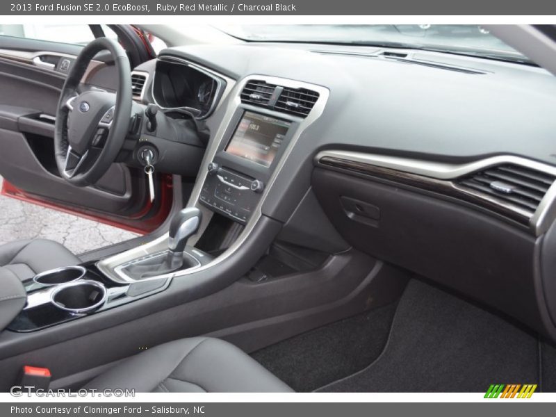 Dashboard of 2013 Fusion SE 2.0 EcoBoost