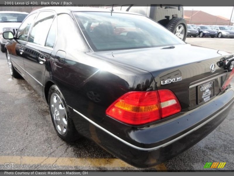 Black Onyx / Black 2001 Lexus LS 430