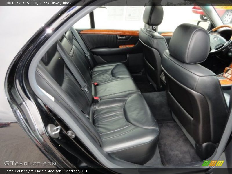 Rear Seat of 2001 LS 430