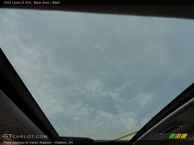Black Onyx / Black 2001 Lexus LS 430