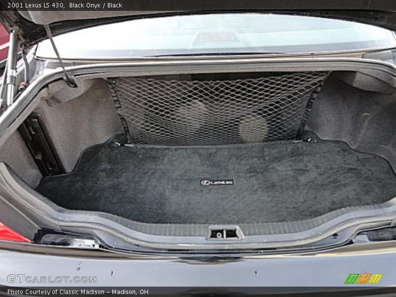 Black Onyx / Black 2001 Lexus LS 430