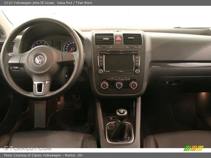 Salsa Red / Titan Black 2010 Volkswagen Jetta SE Sedan