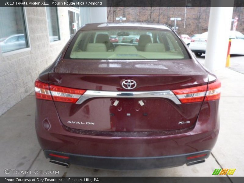 Moulin Rouge Mica / Almond 2013 Toyota Avalon XLE