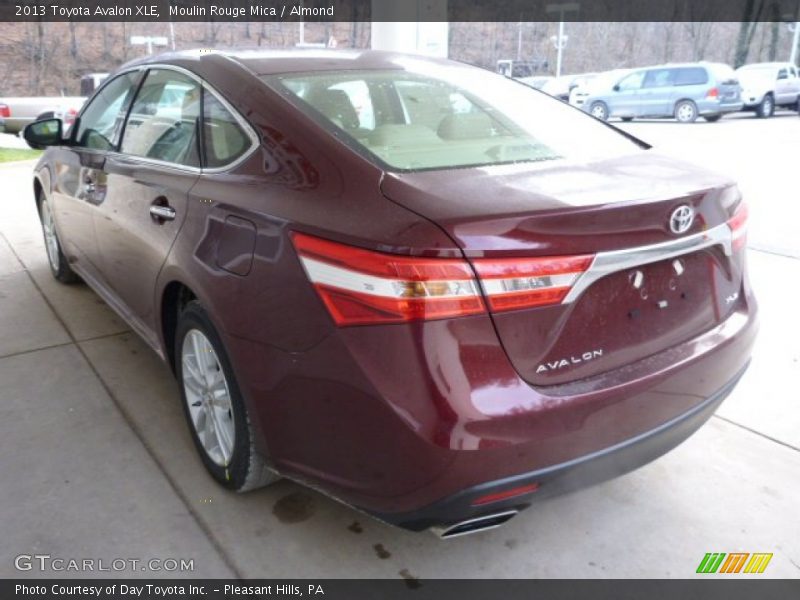 Moulin Rouge Mica / Almond 2013 Toyota Avalon XLE