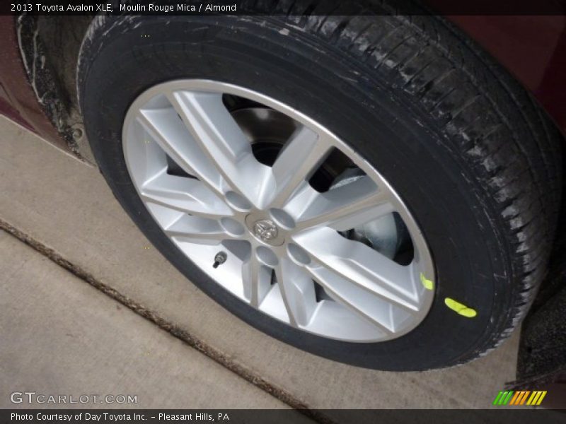 Moulin Rouge Mica / Almond 2013 Toyota Avalon XLE