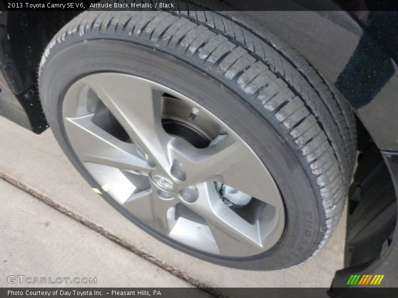 Attitude Black Metallic / Black 2013 Toyota Camry SE V6
