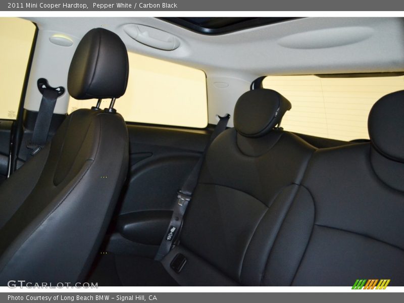 Pepper White / Carbon Black 2011 Mini Cooper Hardtop