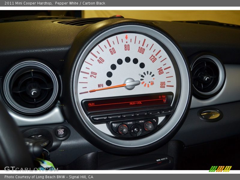 Pepper White / Carbon Black 2011 Mini Cooper Hardtop