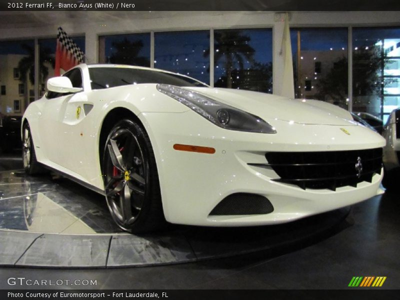 Bianco Avus (White) / Nero 2012 Ferrari FF