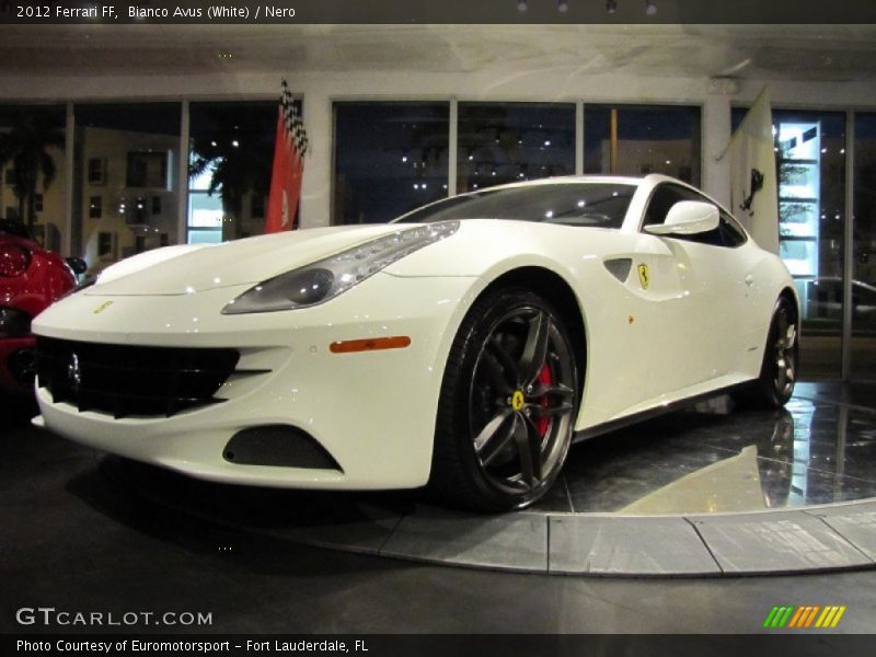 Bianco Avus (White) / Nero 2012 Ferrari FF
