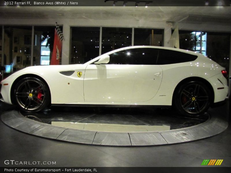Bianco Avus (White) / Nero 2012 Ferrari FF
