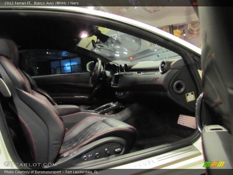 Bianco Avus (White) / Nero 2012 Ferrari FF