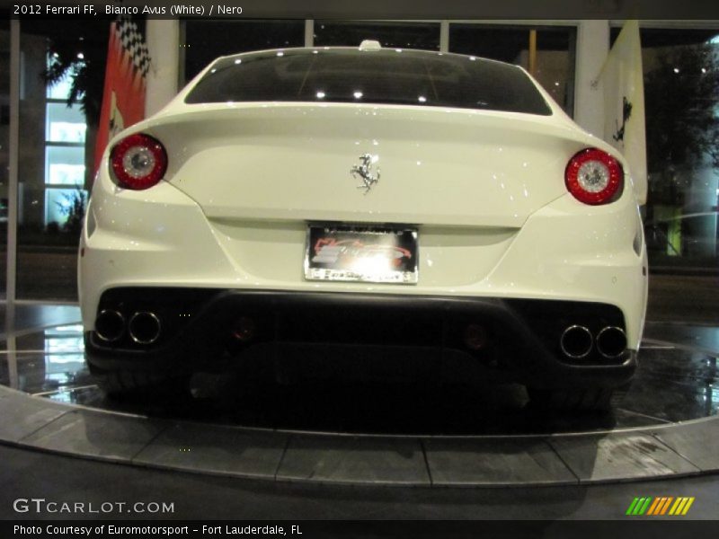 Bianco Avus (White) / Nero 2012 Ferrari FF