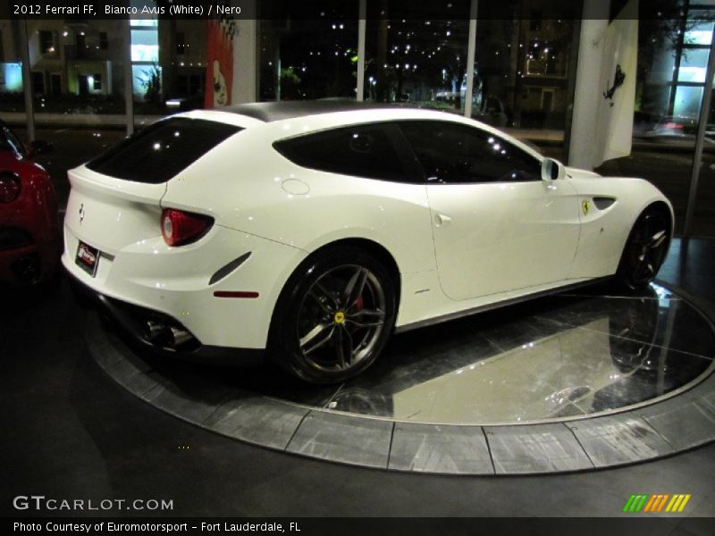Bianco Avus (White) / Nero 2012 Ferrari FF