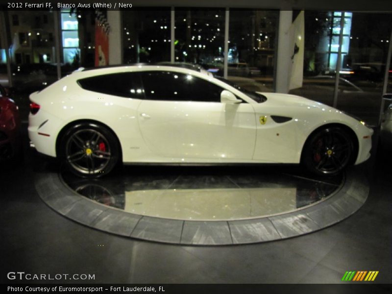 Bianco Avus (White) / Nero 2012 Ferrari FF