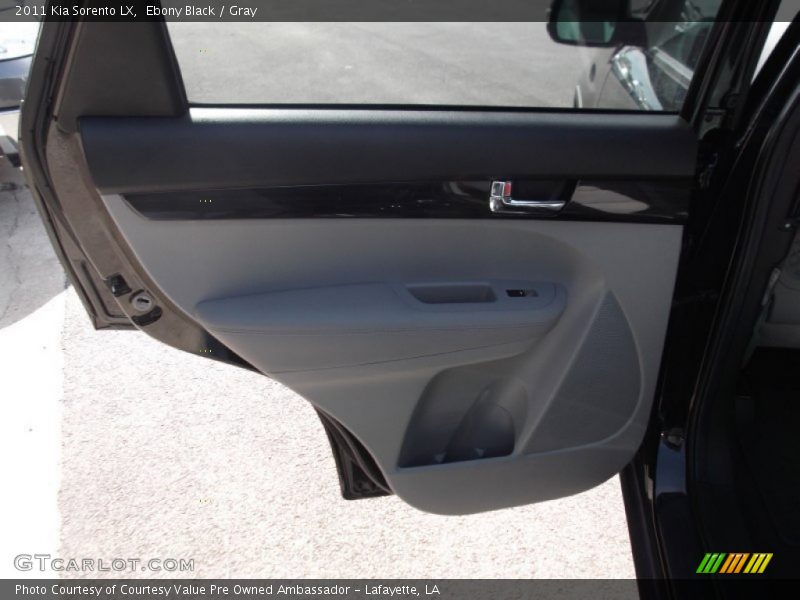 Ebony Black / Gray 2011 Kia Sorento LX