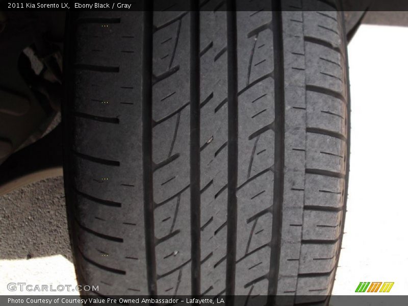 Ebony Black / Gray 2011 Kia Sorento LX