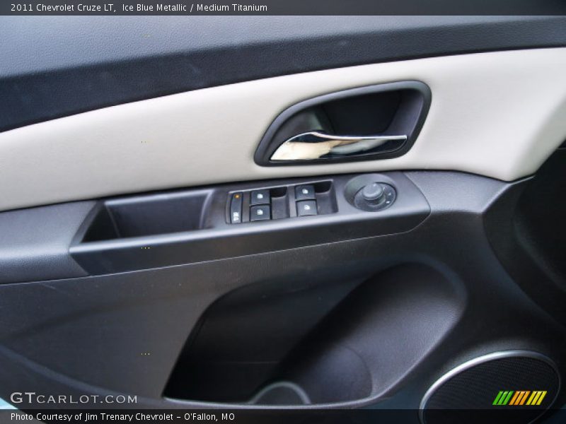 Ice Blue Metallic / Medium Titanium 2011 Chevrolet Cruze LT