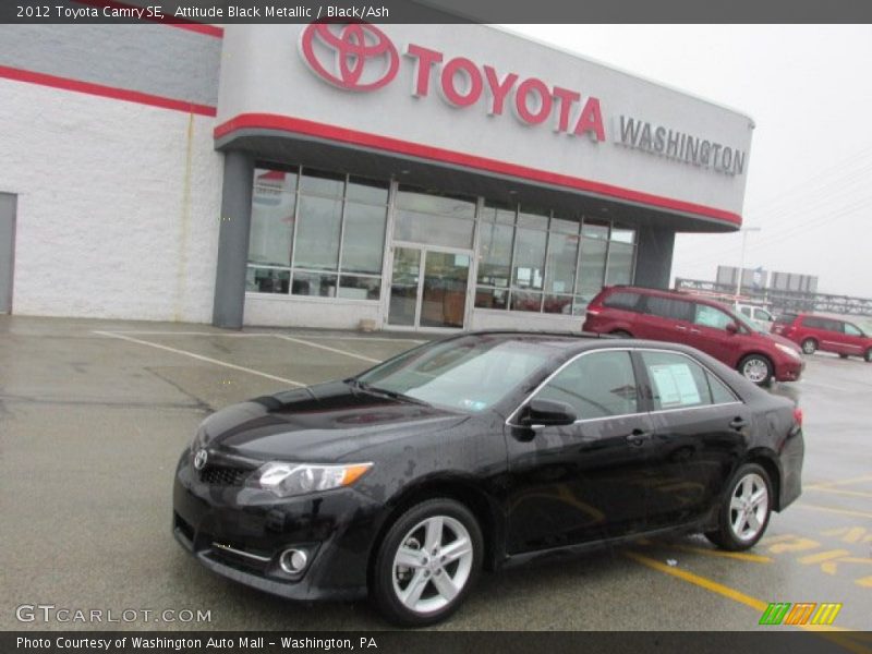 Attitude Black Metallic / Black/Ash 2012 Toyota Camry SE