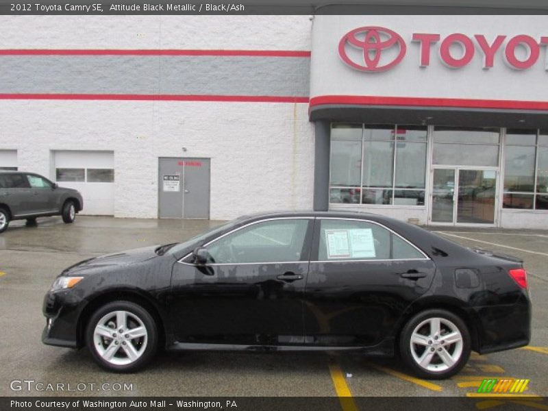Attitude Black Metallic / Black/Ash 2012 Toyota Camry SE
