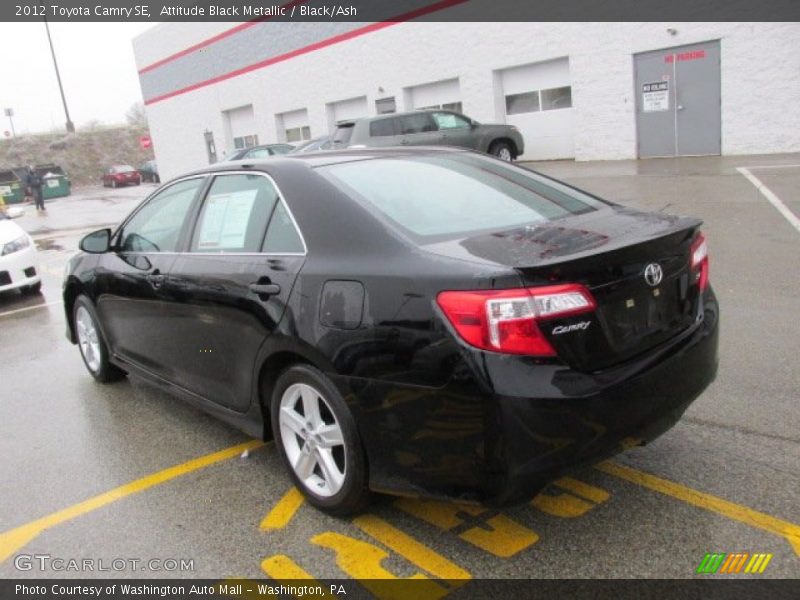 Attitude Black Metallic / Black/Ash 2012 Toyota Camry SE